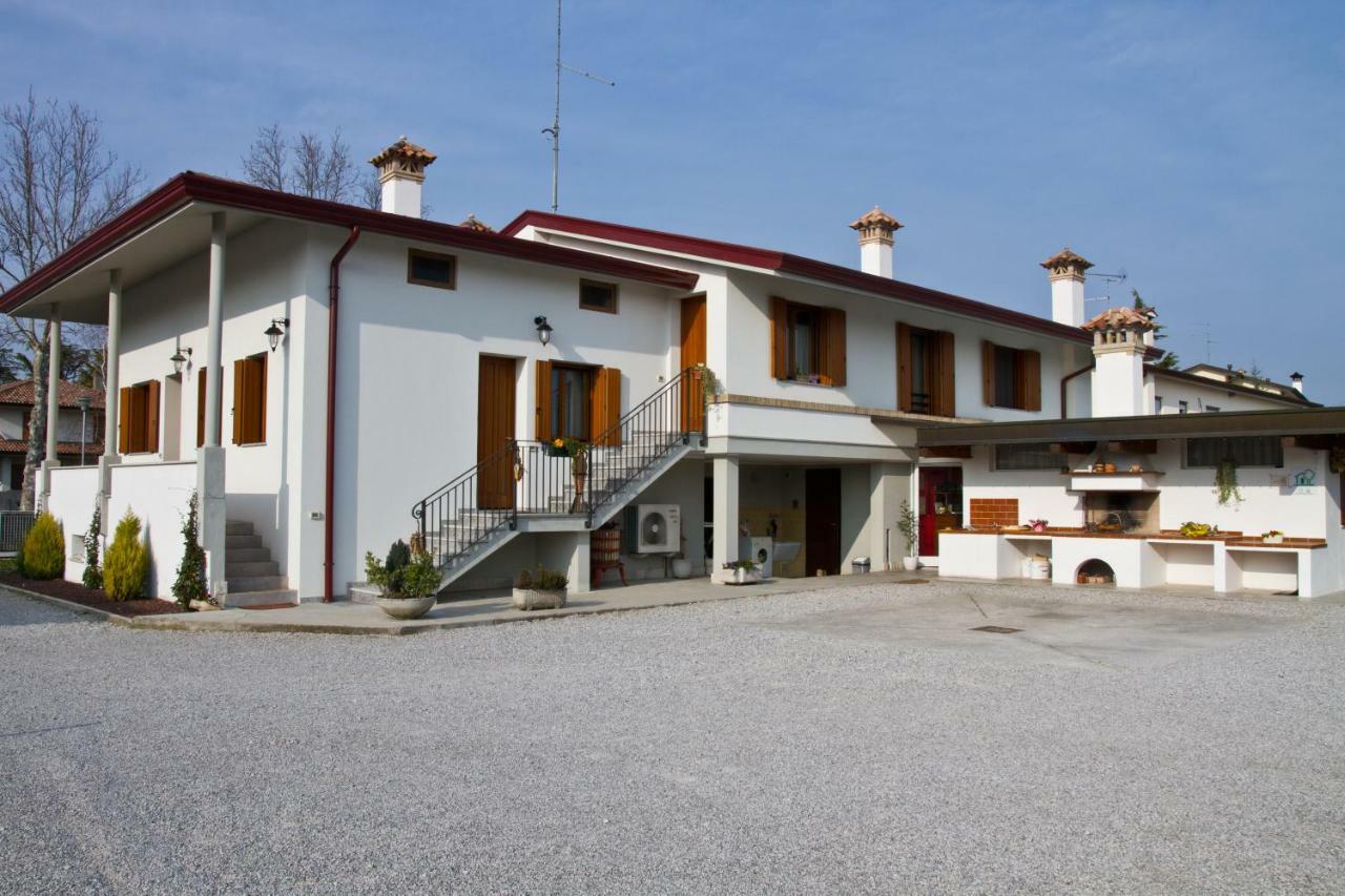 Agriturismo Ballaminut Terzo d' Aquileia Luaran gambar